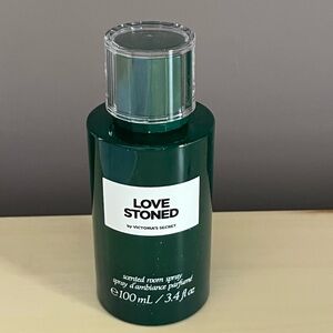 Victoria’s Secret Love Stoned Room Spray NEW
